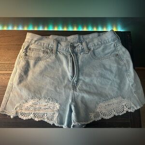American Eagle Mom shorts